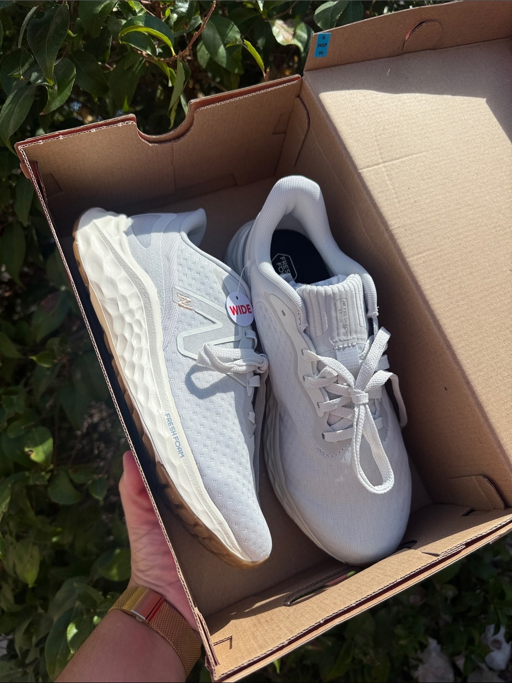 New Balance Women's Fresh Foam Arishi V4 Sneakers